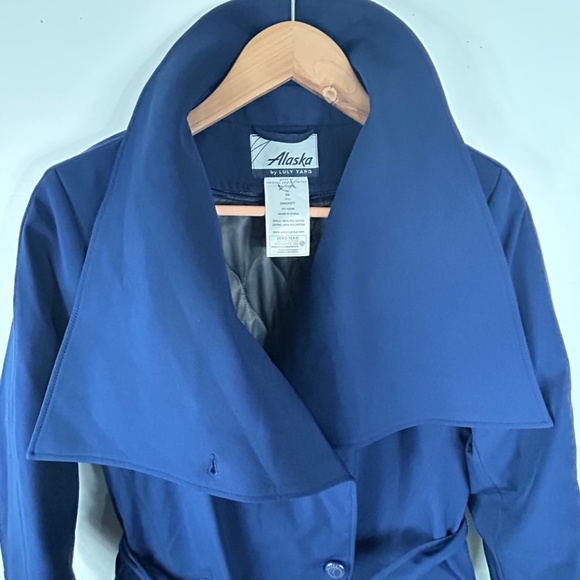 Alaska Airlines By Luly Yang Womens Size 6 Long Navy Blue Trench Coat Insulated - Picture 2 of 16